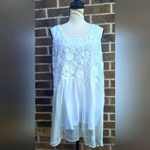 Chic Belle Bird White Lace Sleeveless